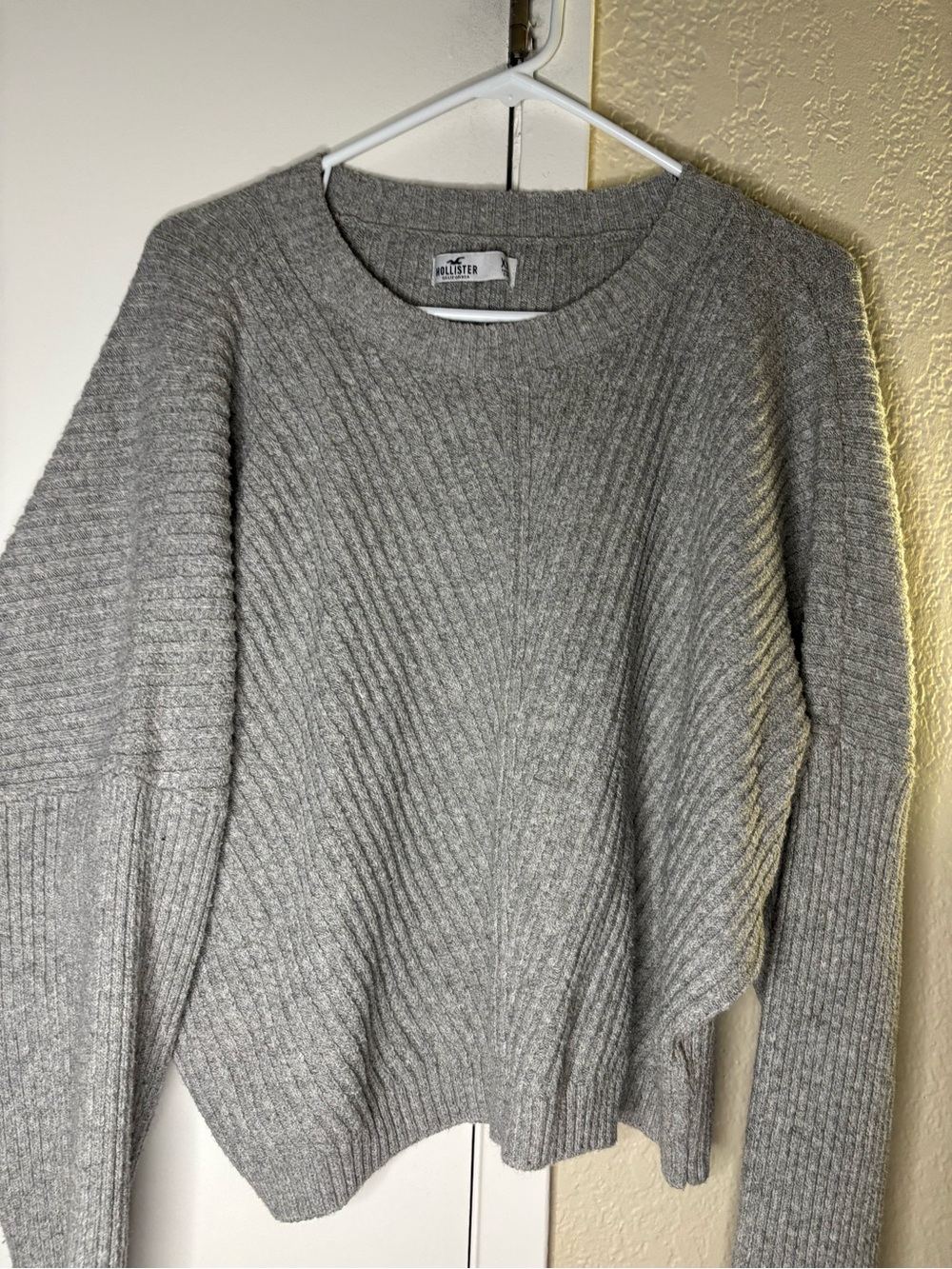 Hollister Gray Ribbed Scoop Crewneck Sweater